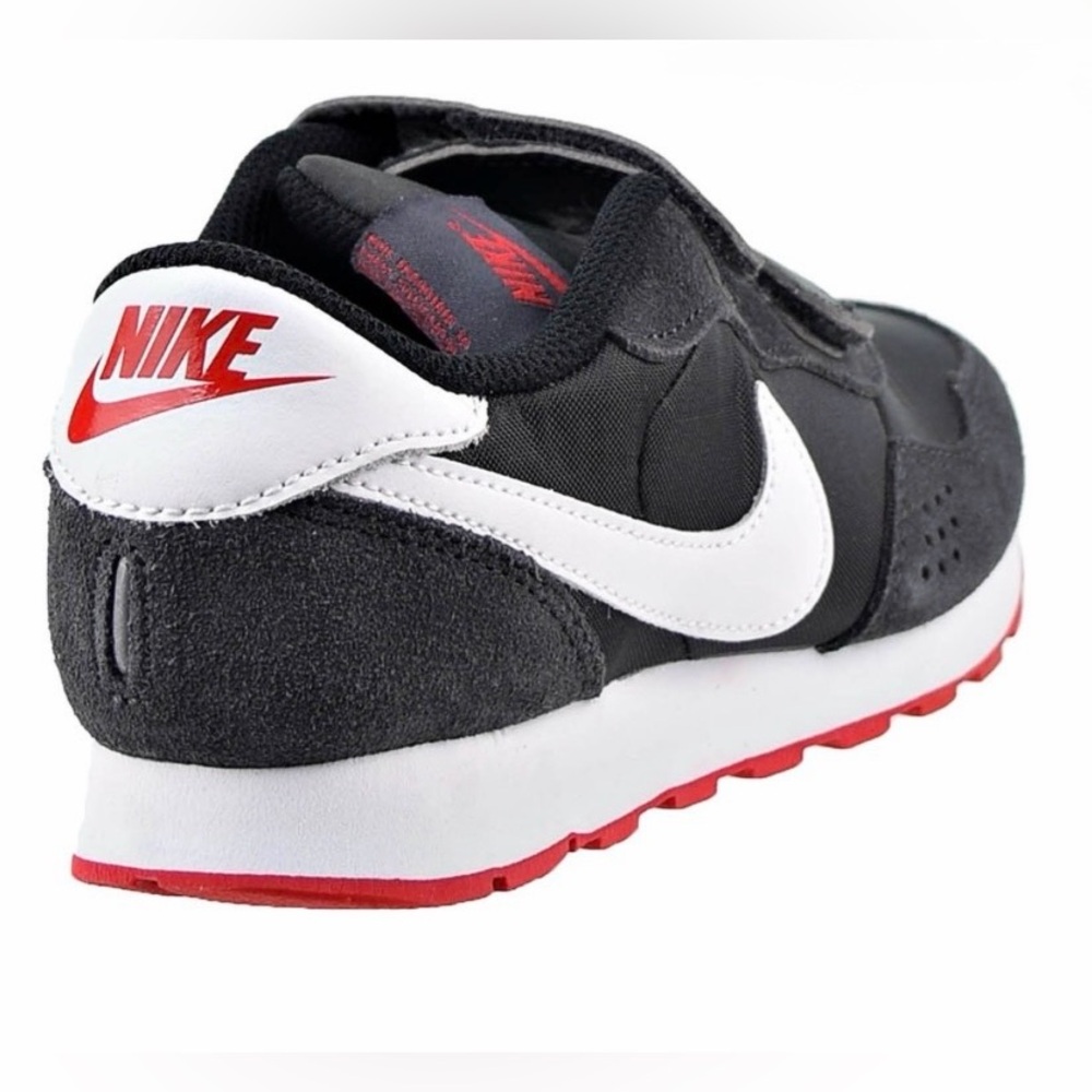NIKE Sneakers Kids Boys MD Valiant (PS) Shoes Blk with White & Red Accents NWT